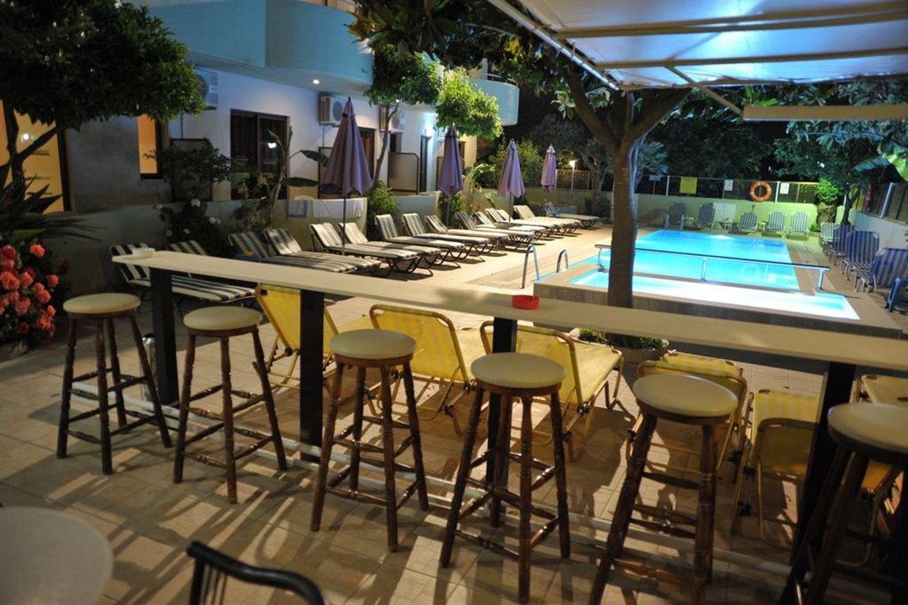 Anseli Hotel Apartments And Studios Kremasti  Exterior photo
