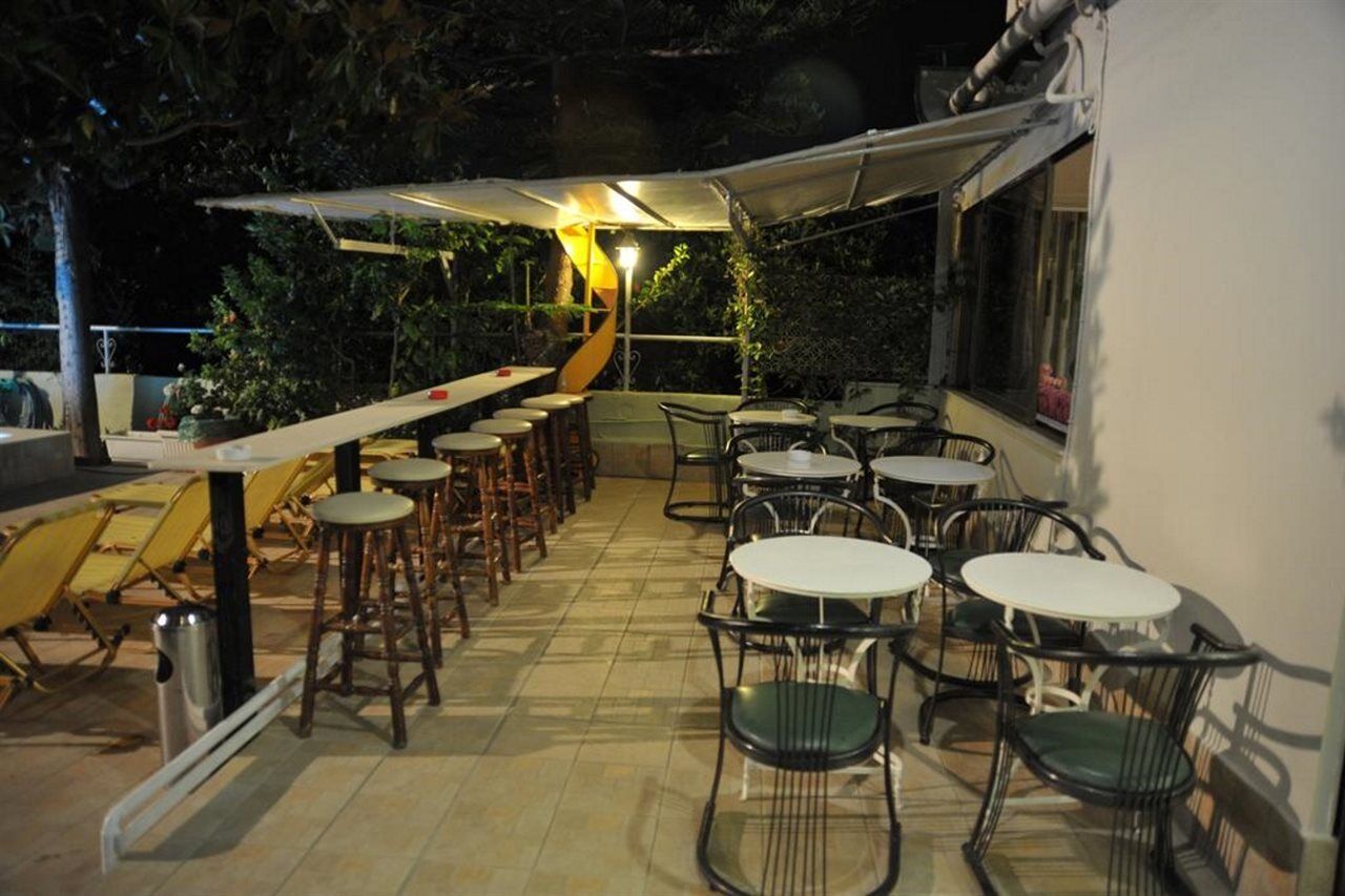 Anseli Hotel Apartments And Studios Kremasti  Exterior photo